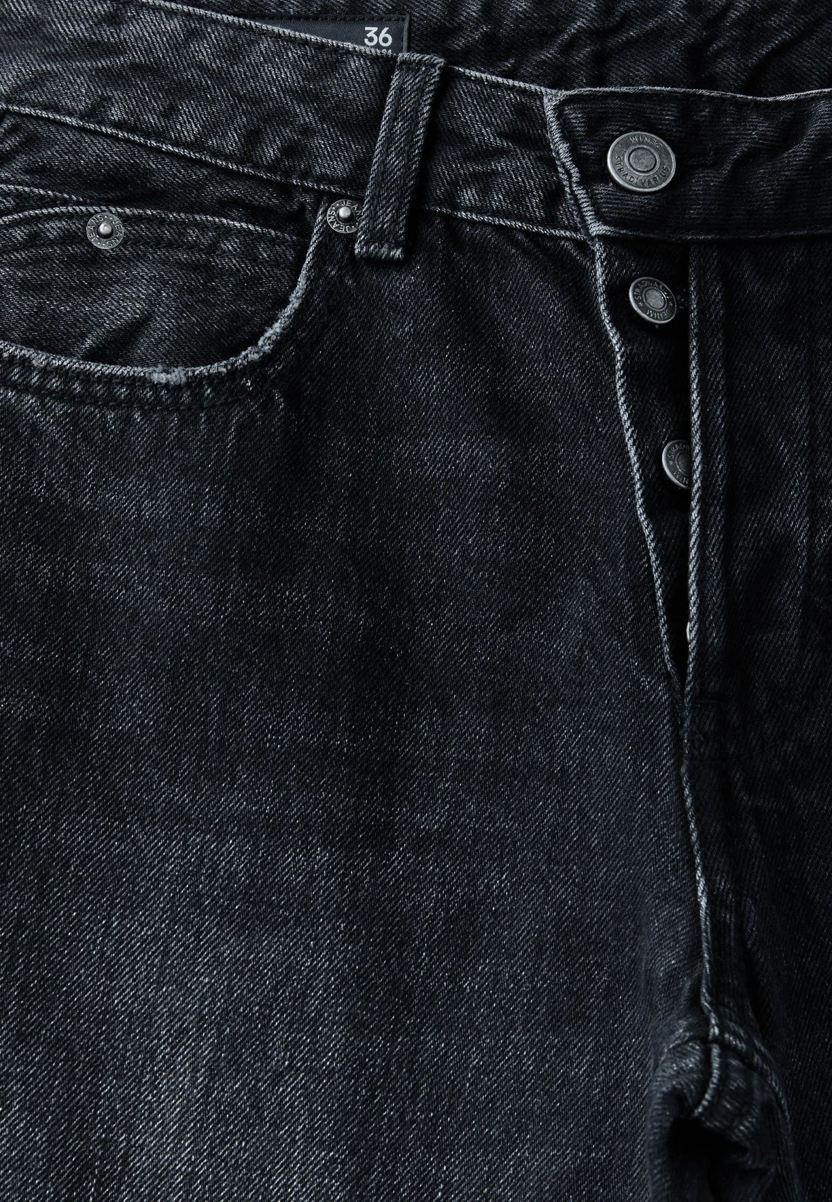 BLACK DENIM WASH