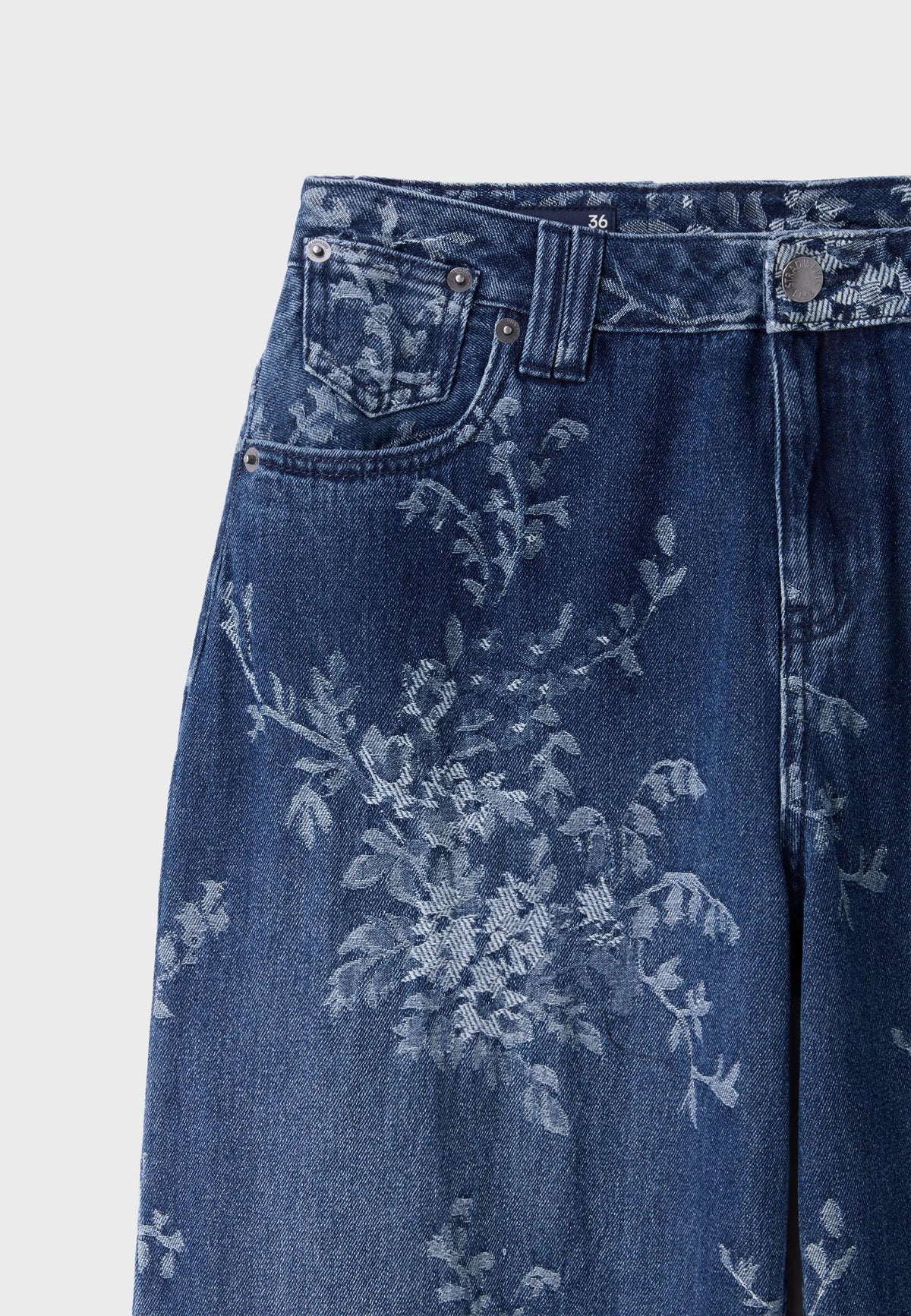MEDIUM BLUE DENIM