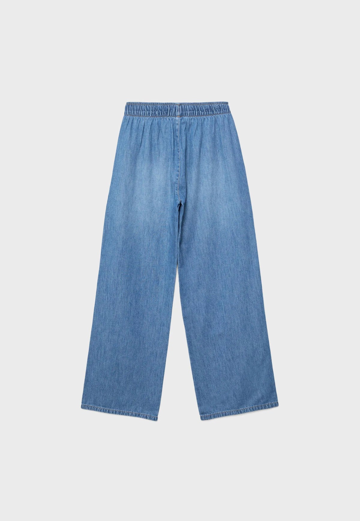 MEDIUM BLUE DENIM
