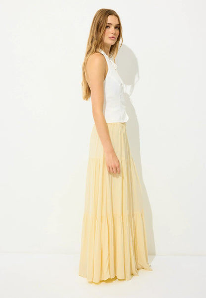 Pastel yellow