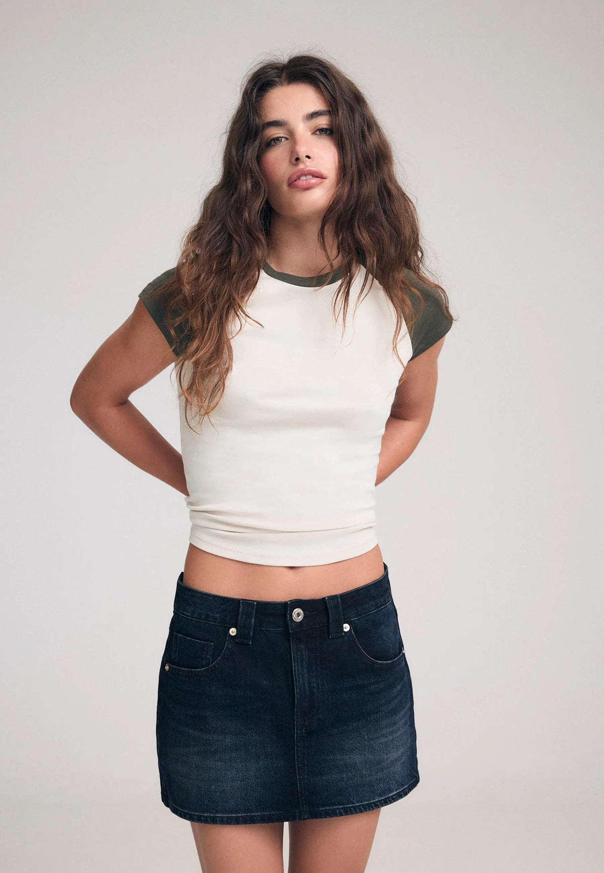LIGHT GREY DENIM WASH