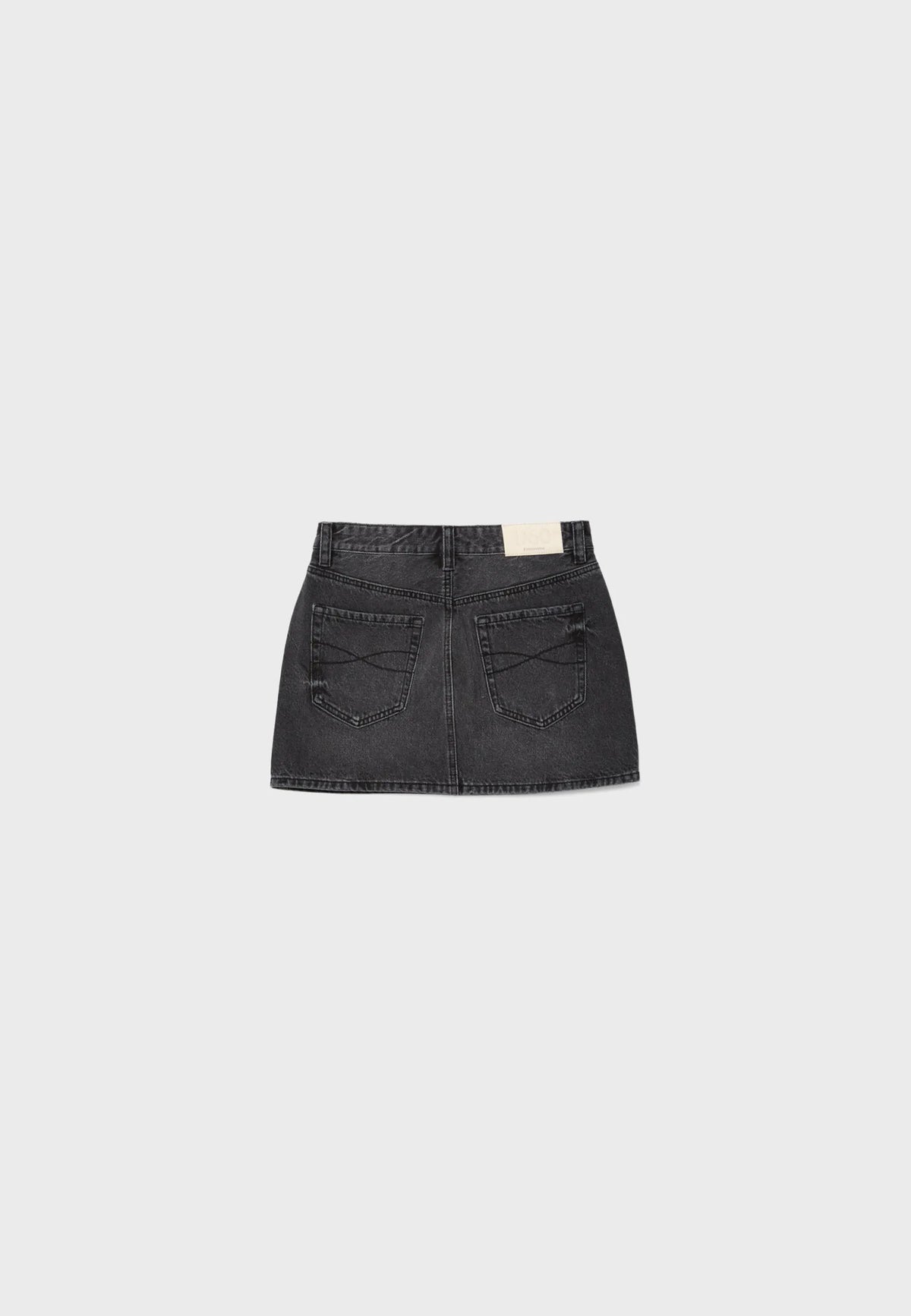 BLACK DENIM WASH