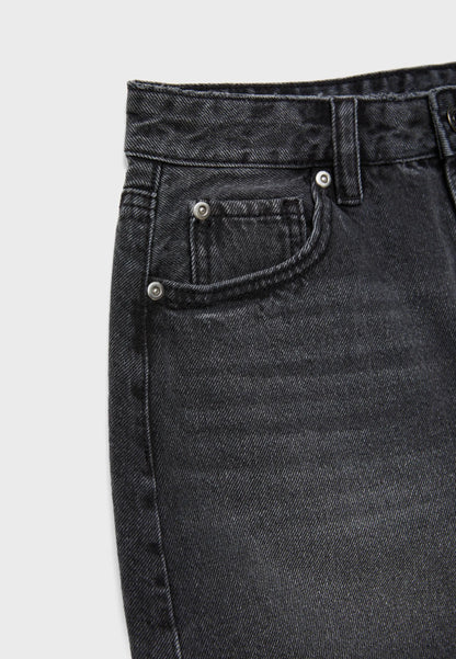 BLACK DENIM WASH