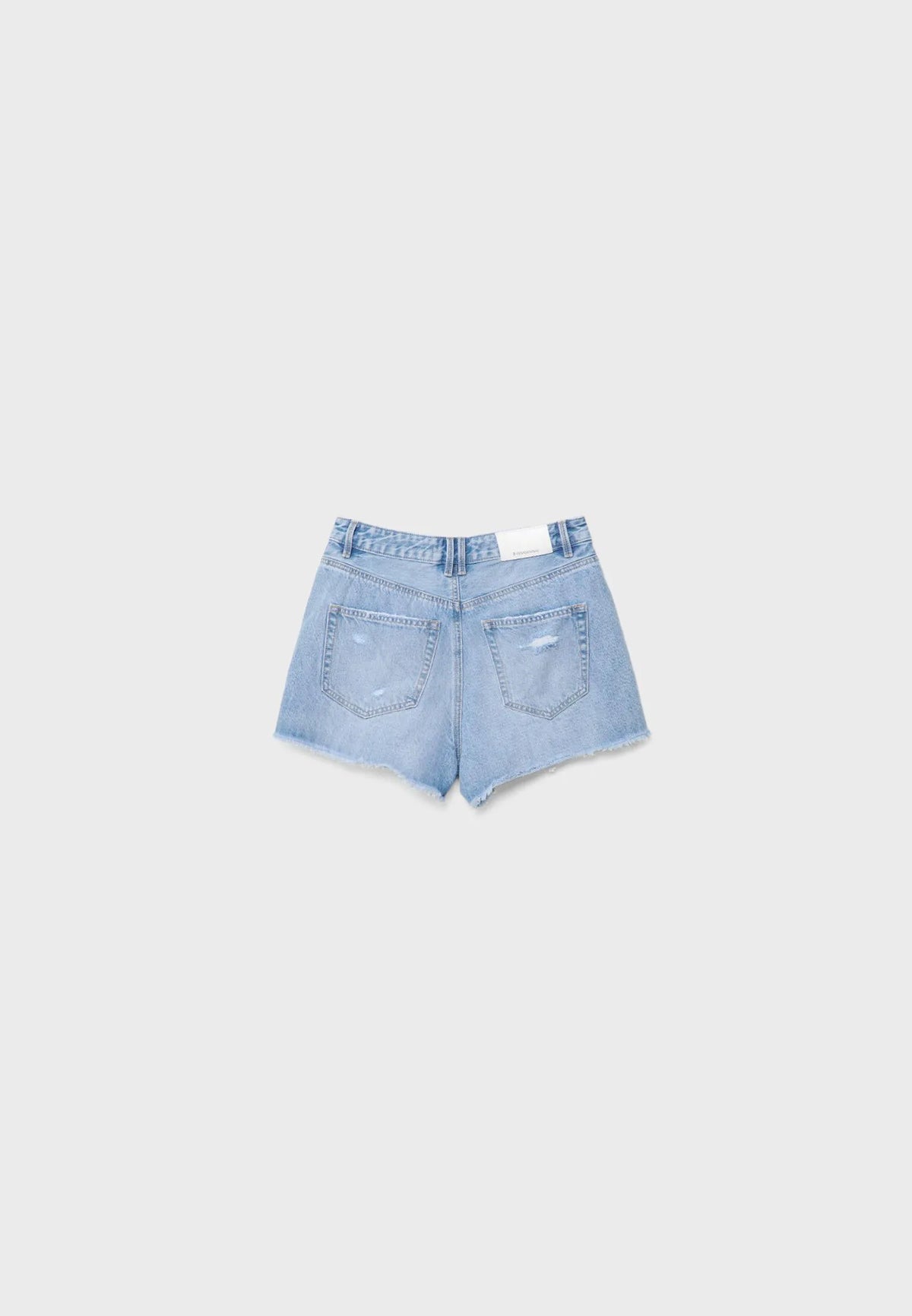 MEDIUM LIGHT BLUE DENIM
