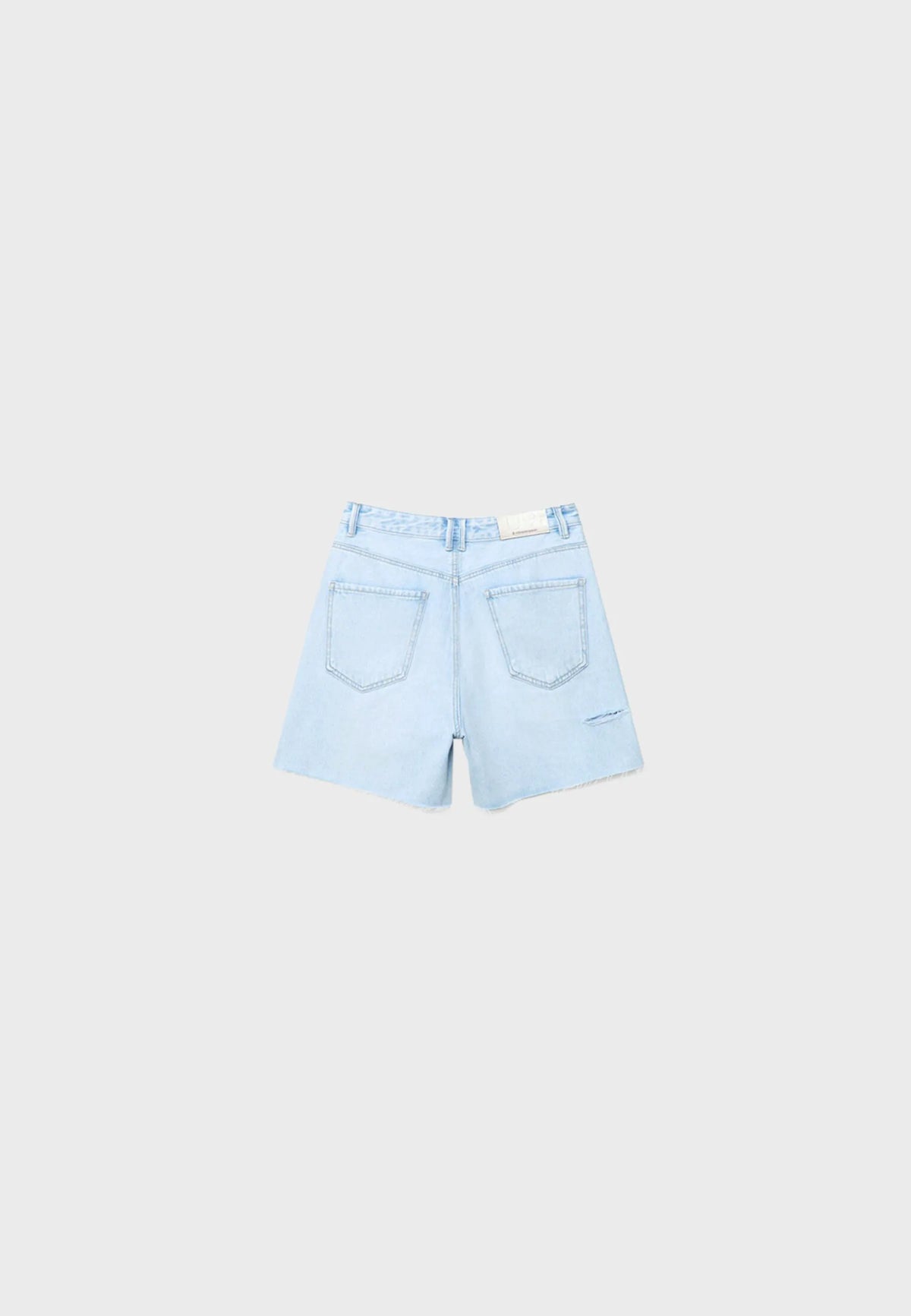 MEDIUM LIGHT BLUE DENIM