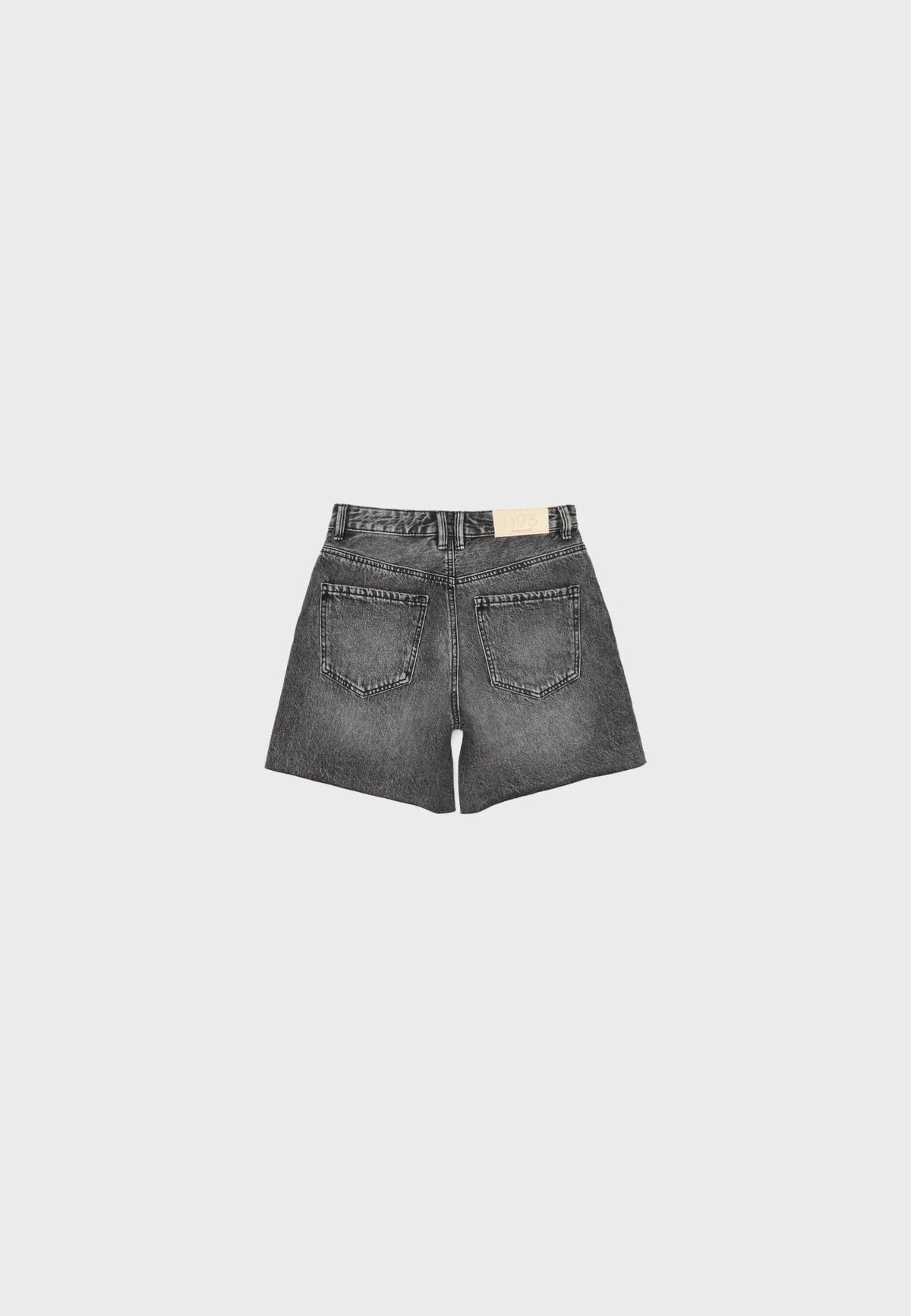 BLACK DENIM WASH