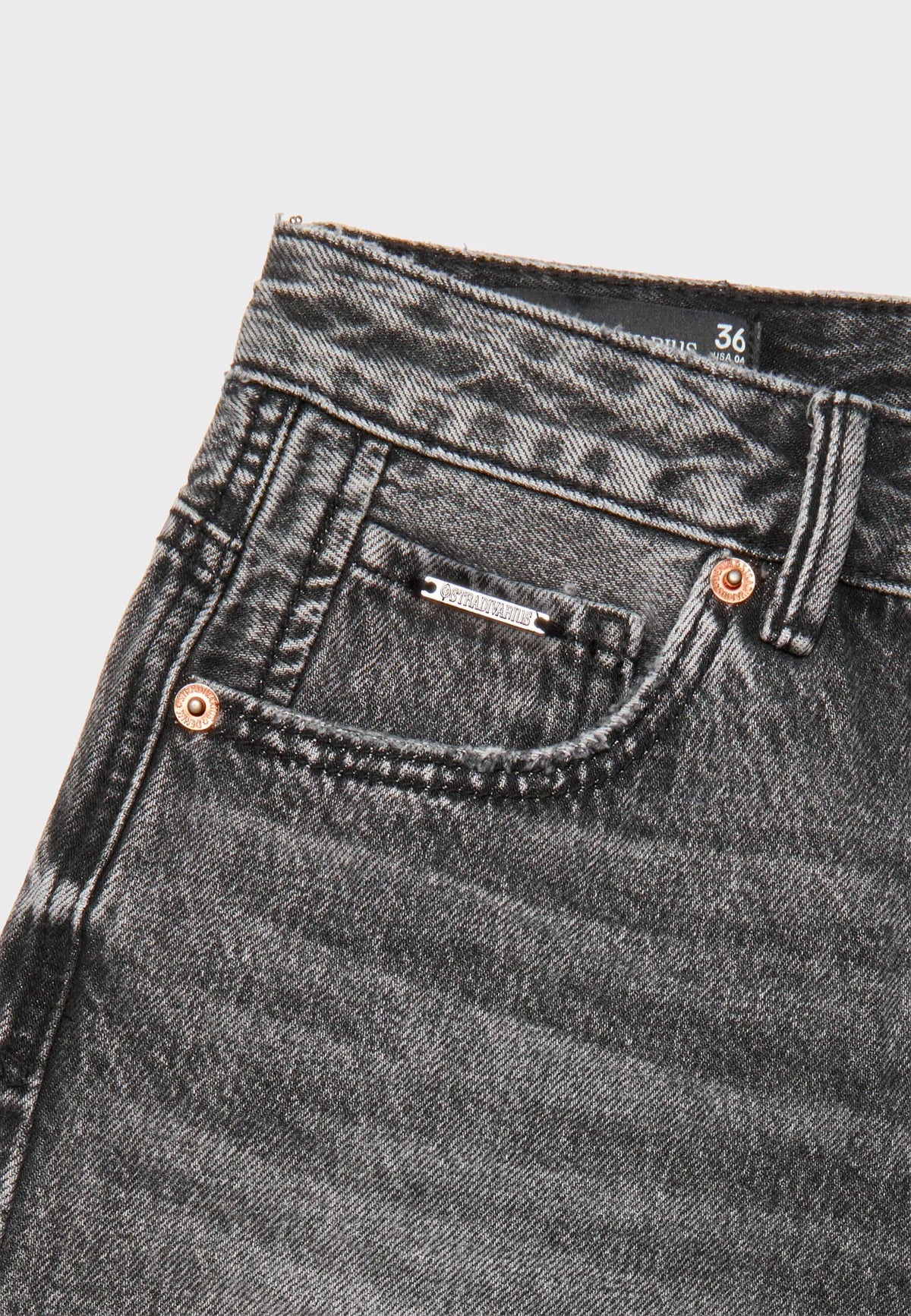 BLACK DENIM WASH