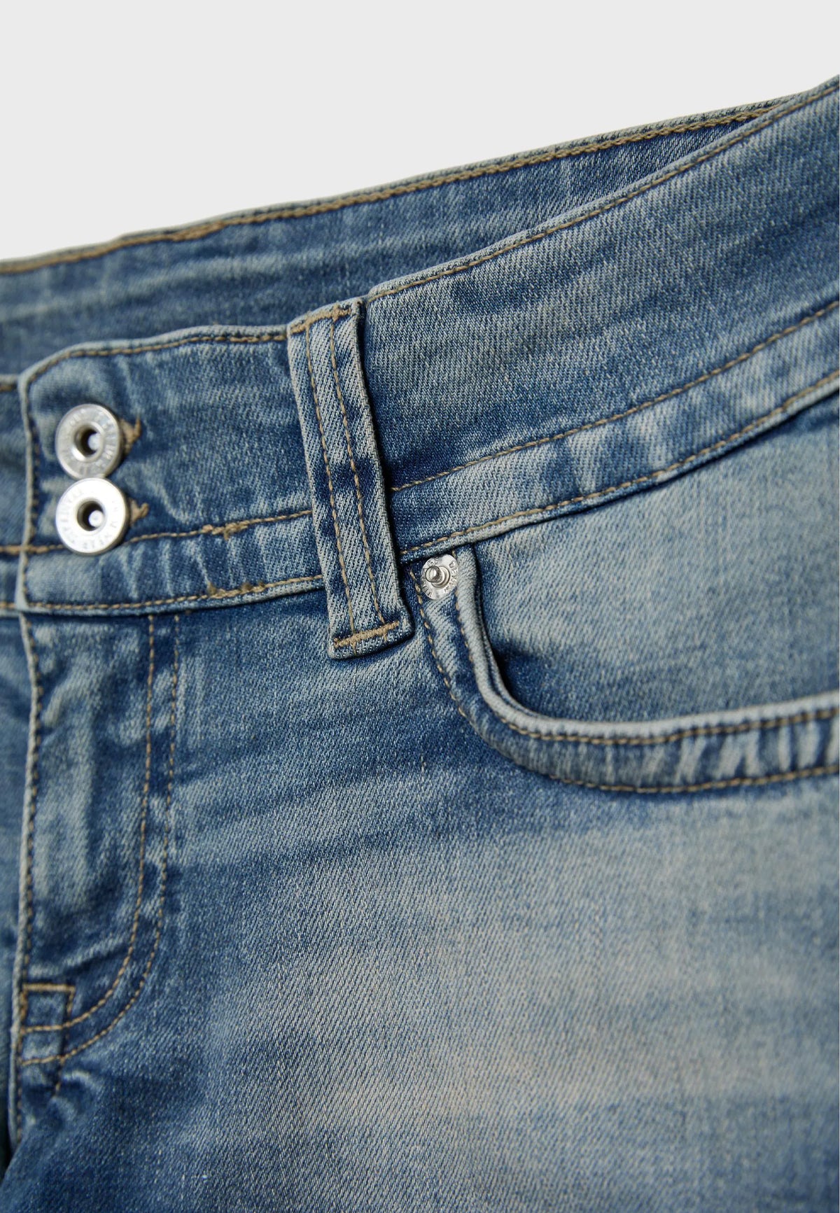 OVERDYED BLUE DENIM