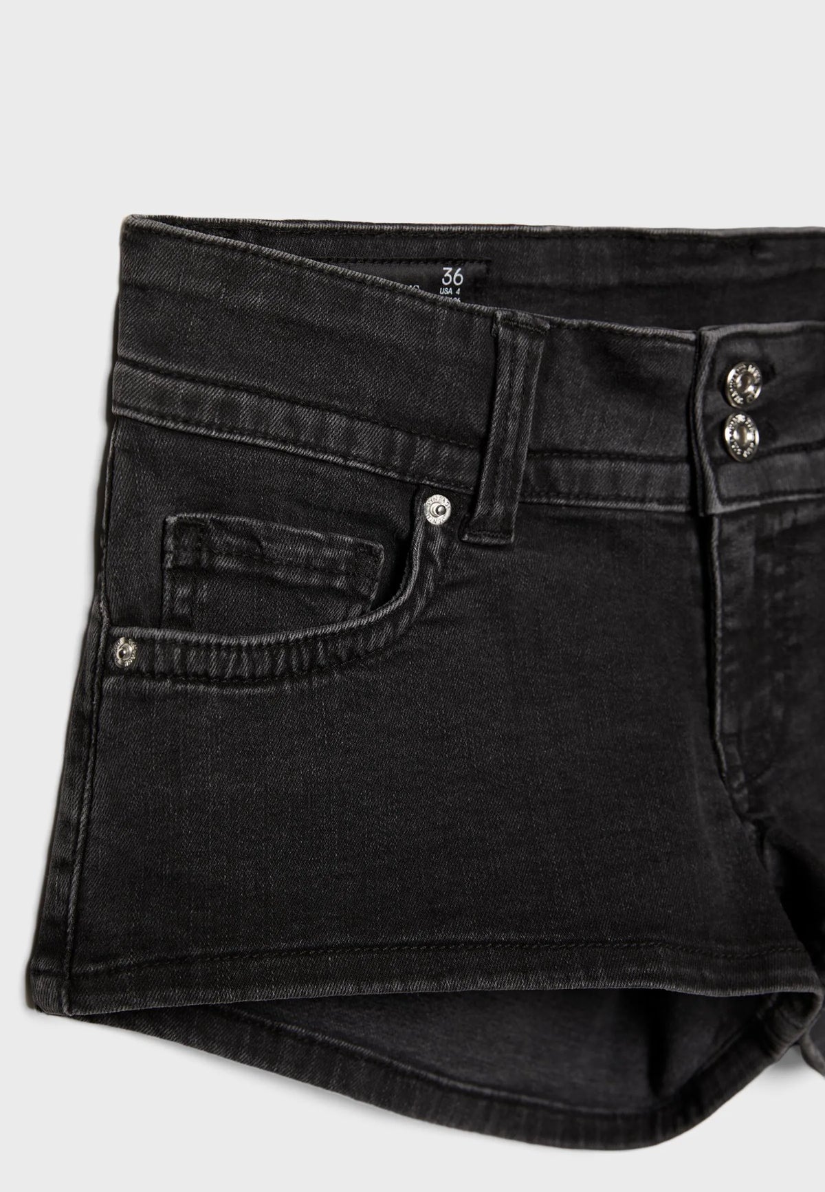 BLACK DENIM WASH