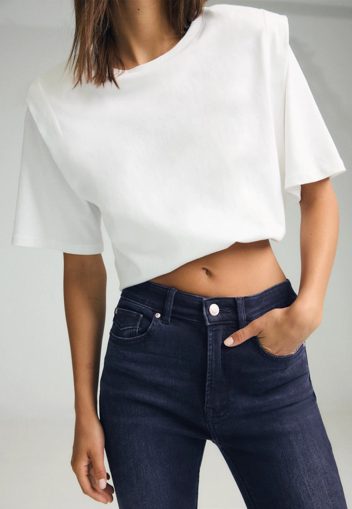 LIGHT GREY DENIM WASH
