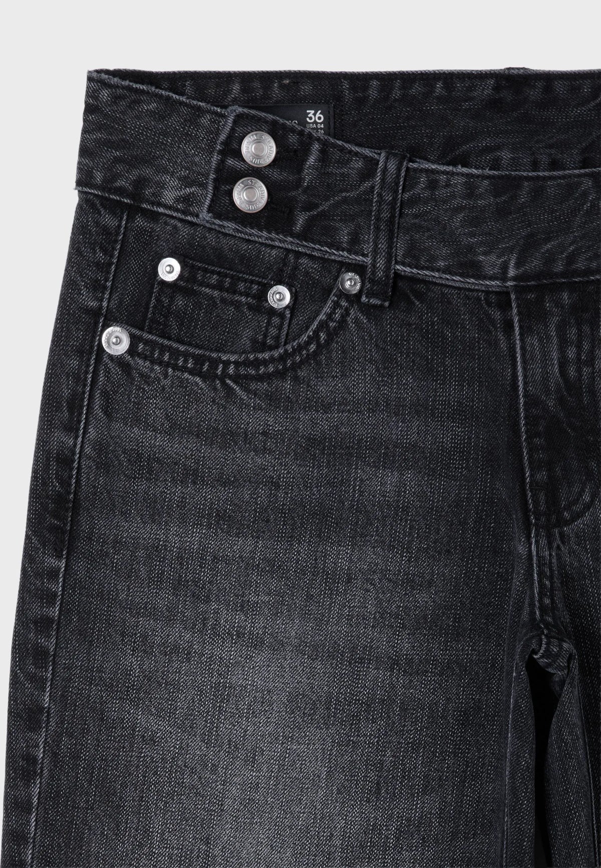 BLACK DENIM WASHED EFFECT