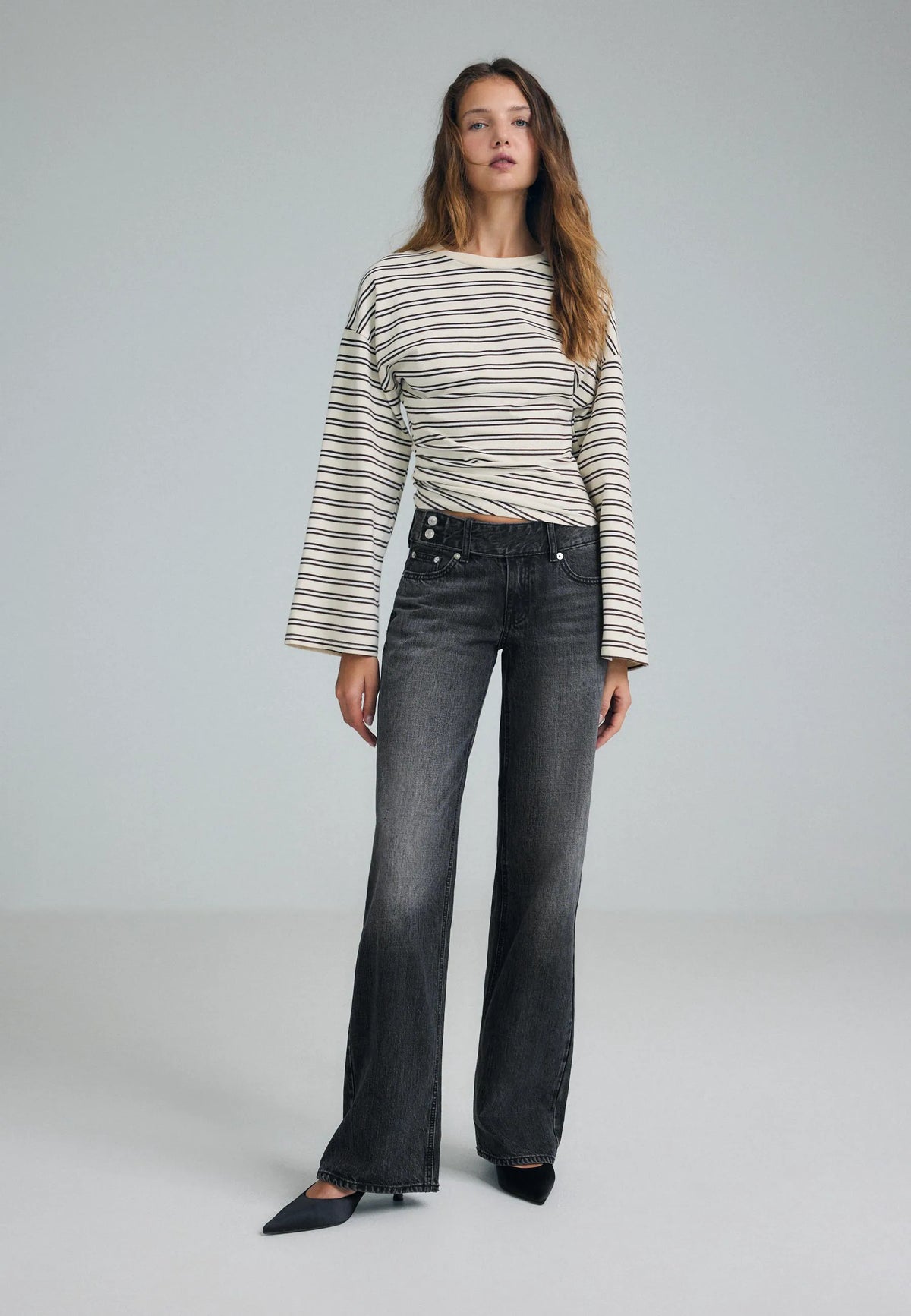 BLACK DENIM WASHED EFFECT