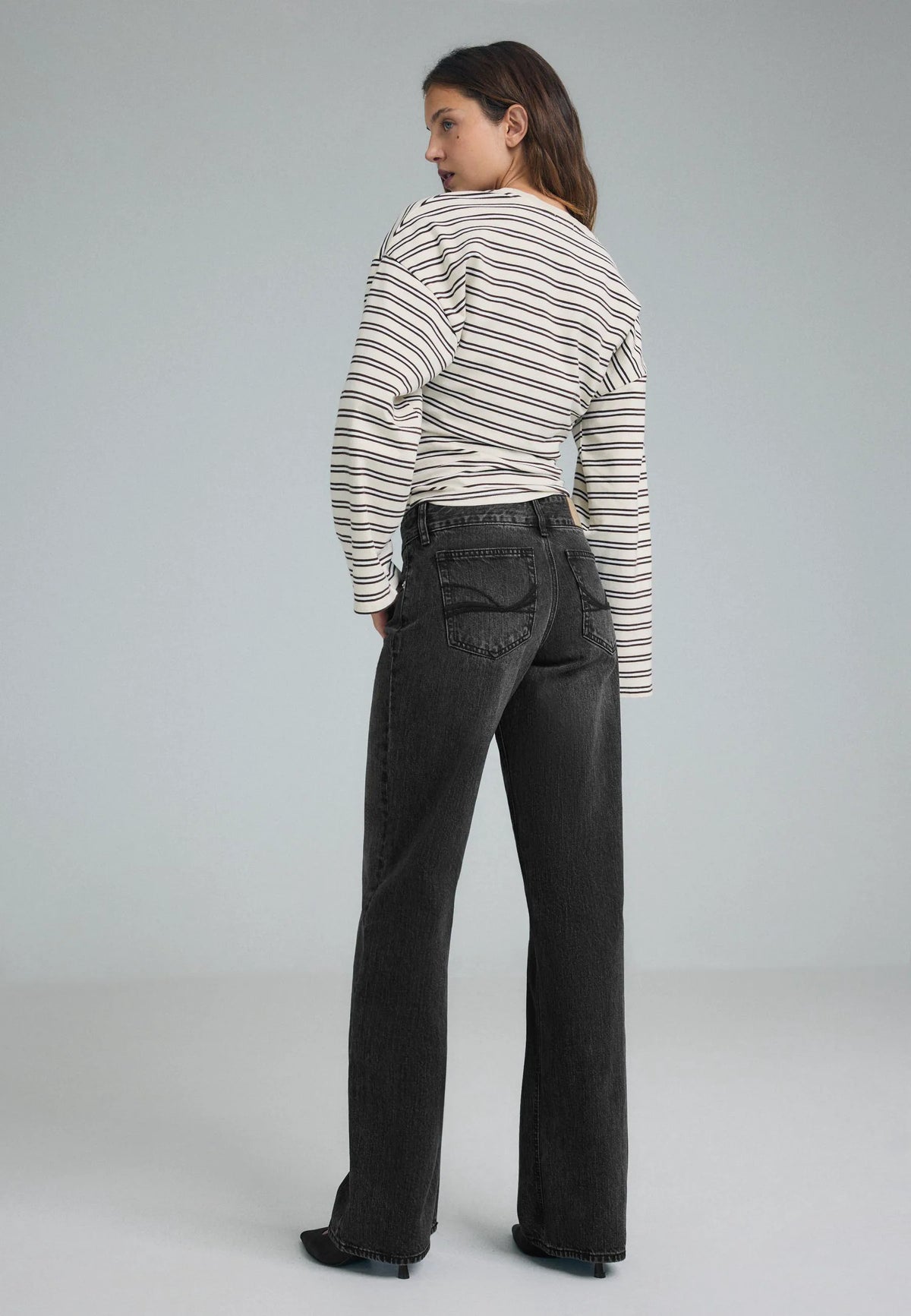 BLACK DENIM WASHED EFFECT