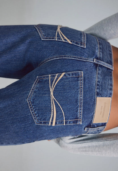 MEDIUM BLUE DENIM