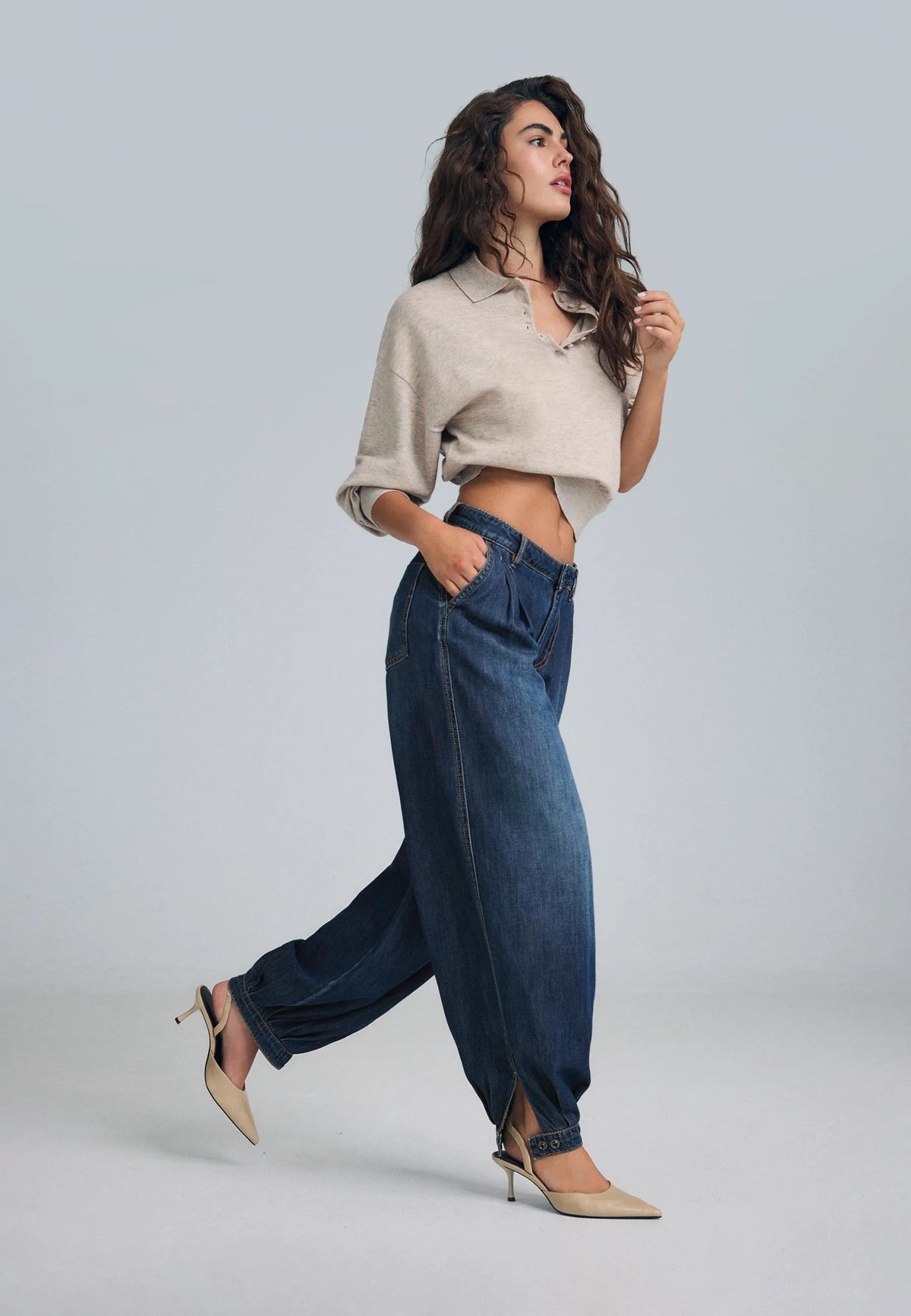 MEDIUM DENIM WASH