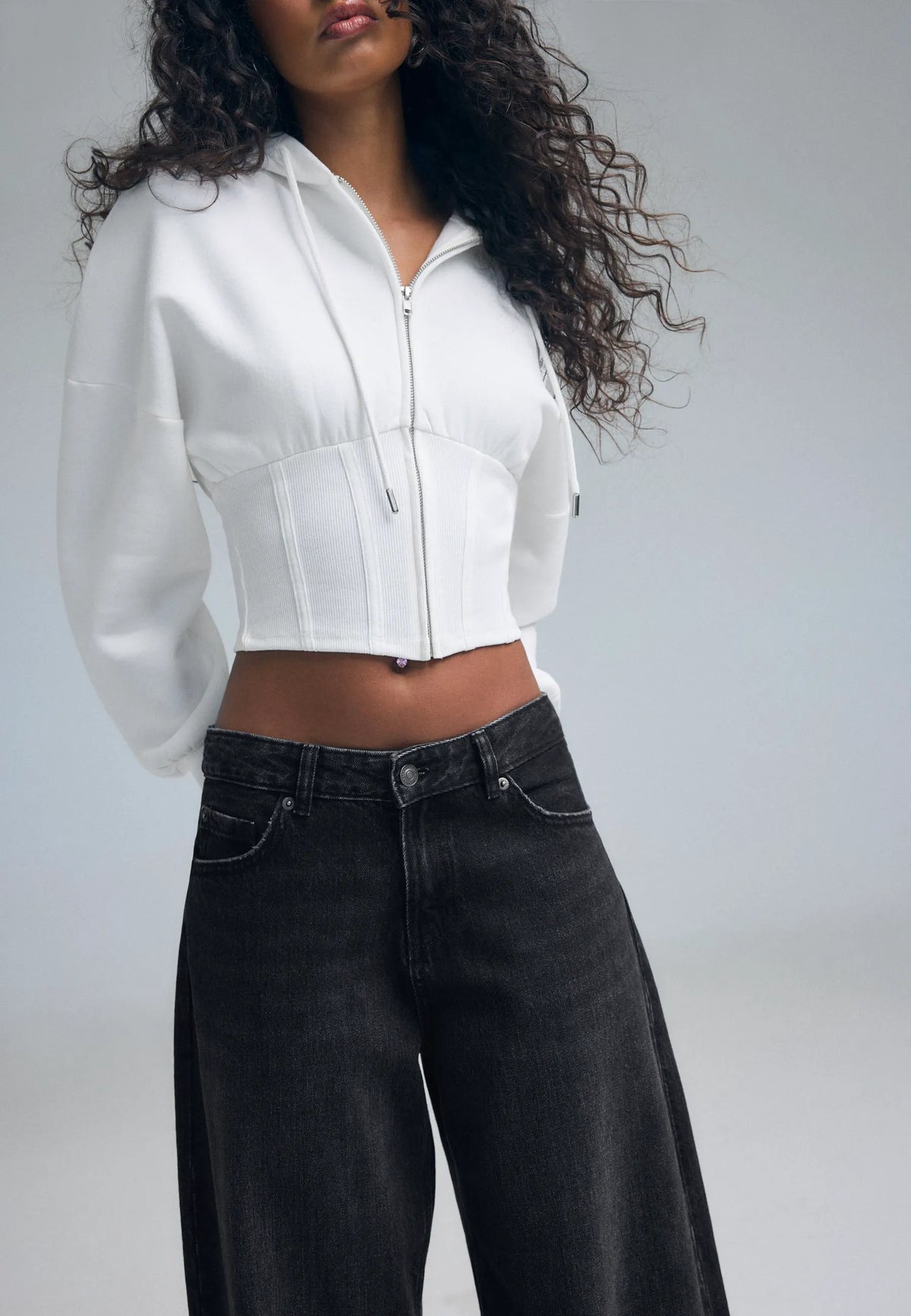 BLACK DENIM WASH