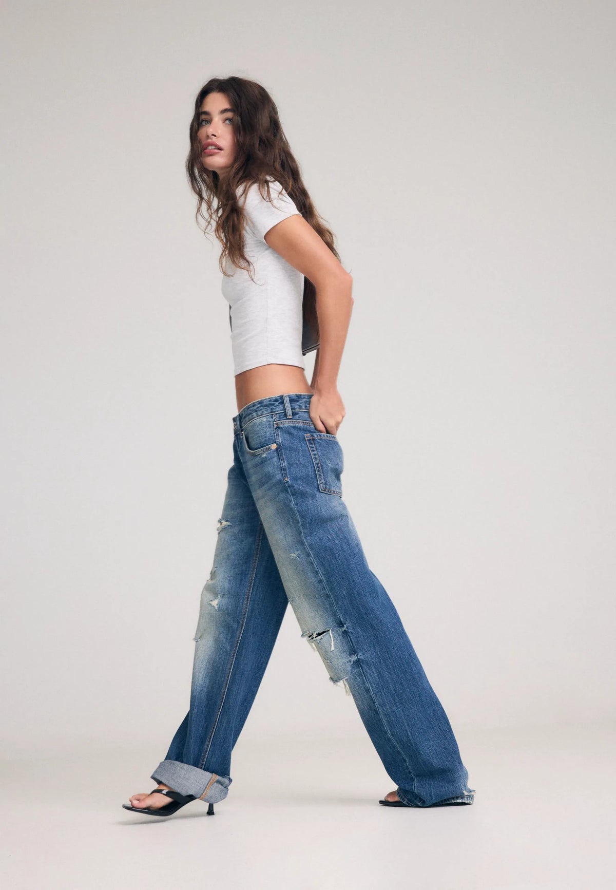MEDIUM DENIM WASH