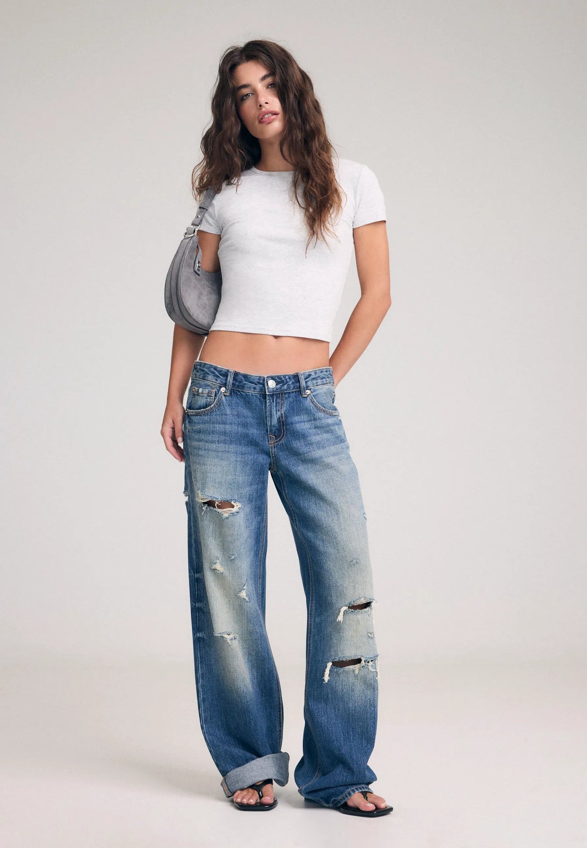 MEDIUM DENIM WASH