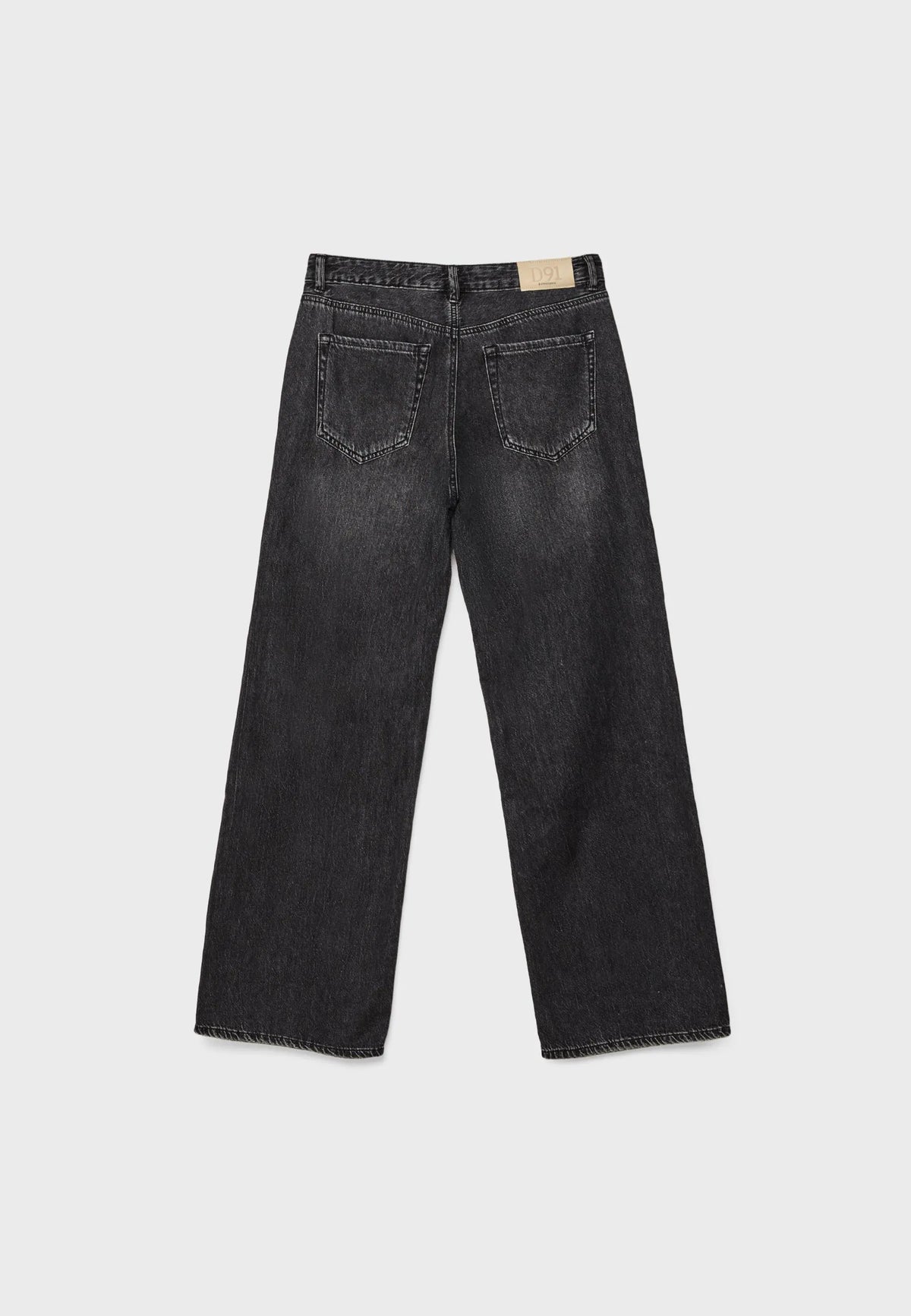 BLACK DENIM WASH