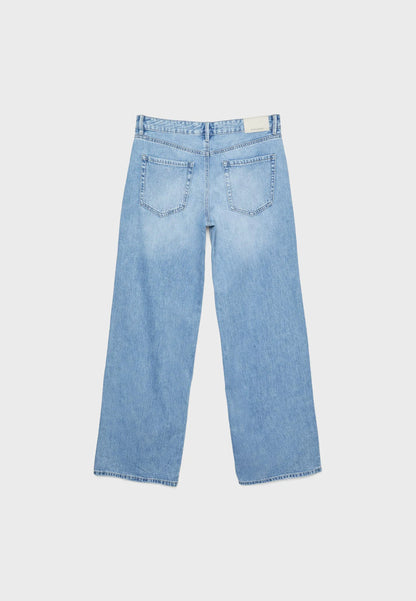 MEDIUM LIGHT BLUE DENIM