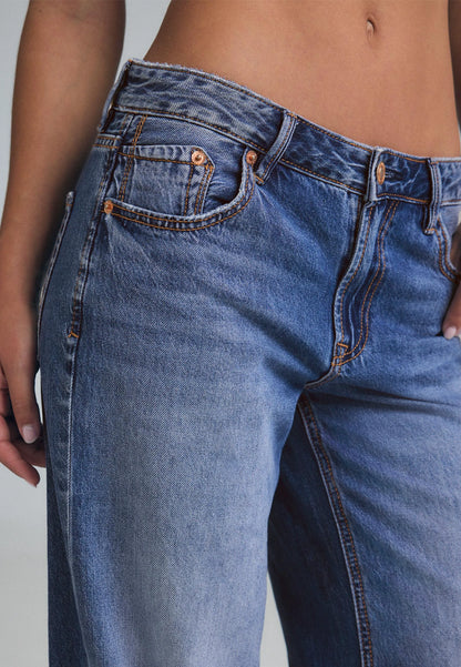 MEDIUM BLUE DENIM