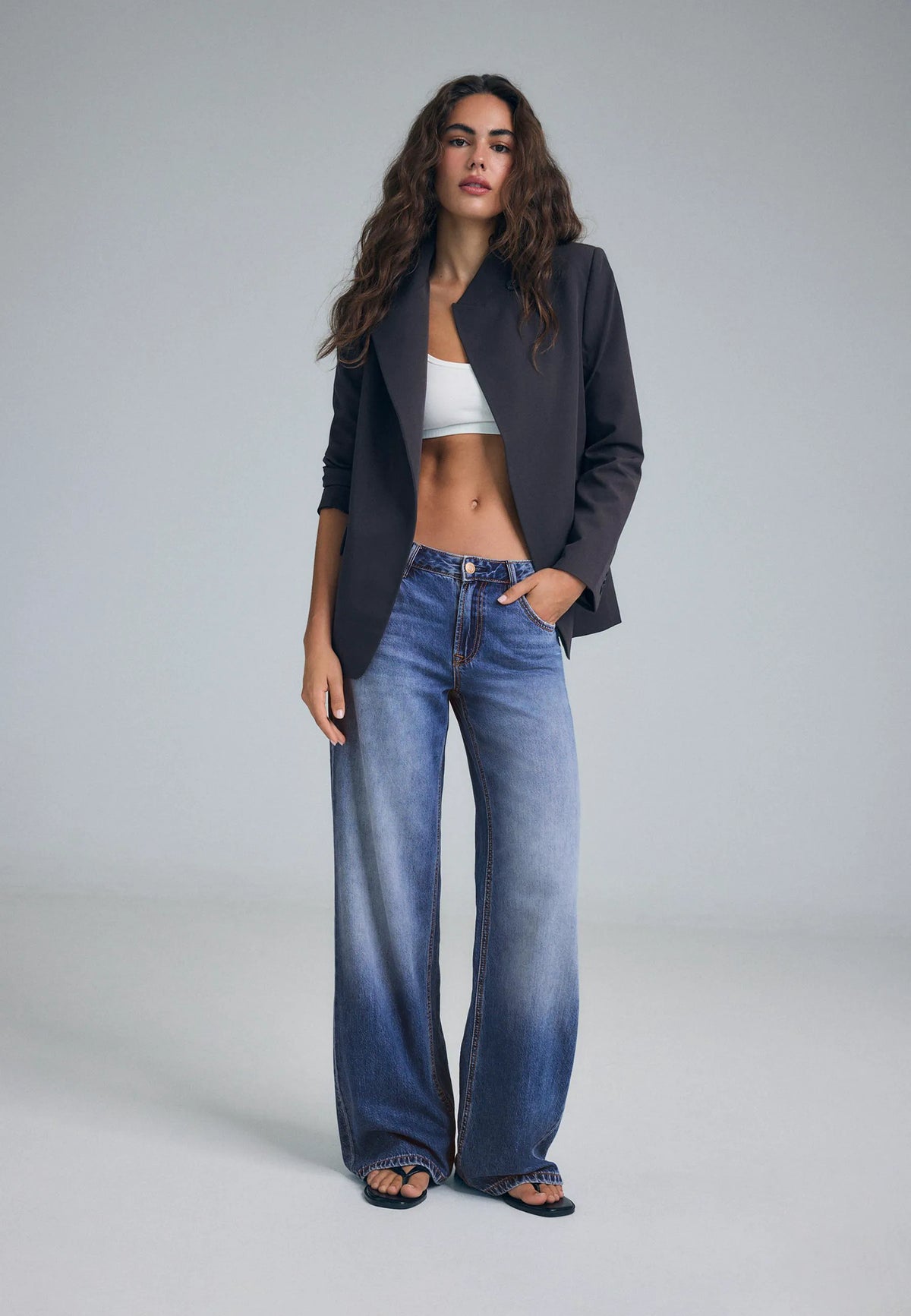MEDIUM BLUE DENIM