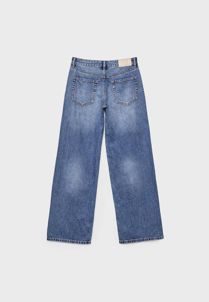 MEDIUM BLUE DENIM
