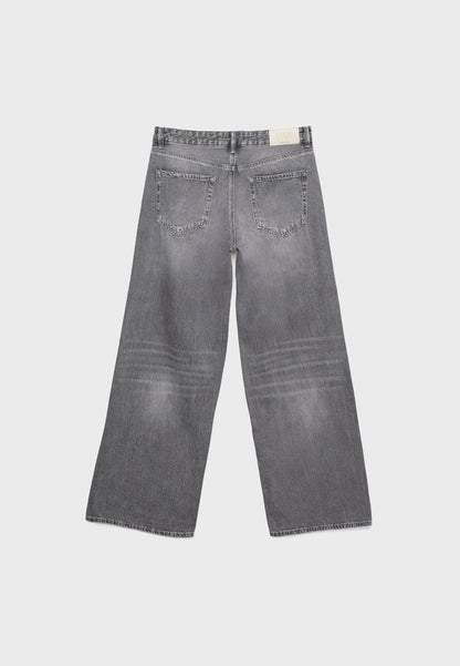 GREY DENIM WASH