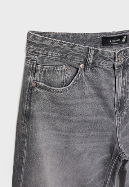 GREY DENIM WASH