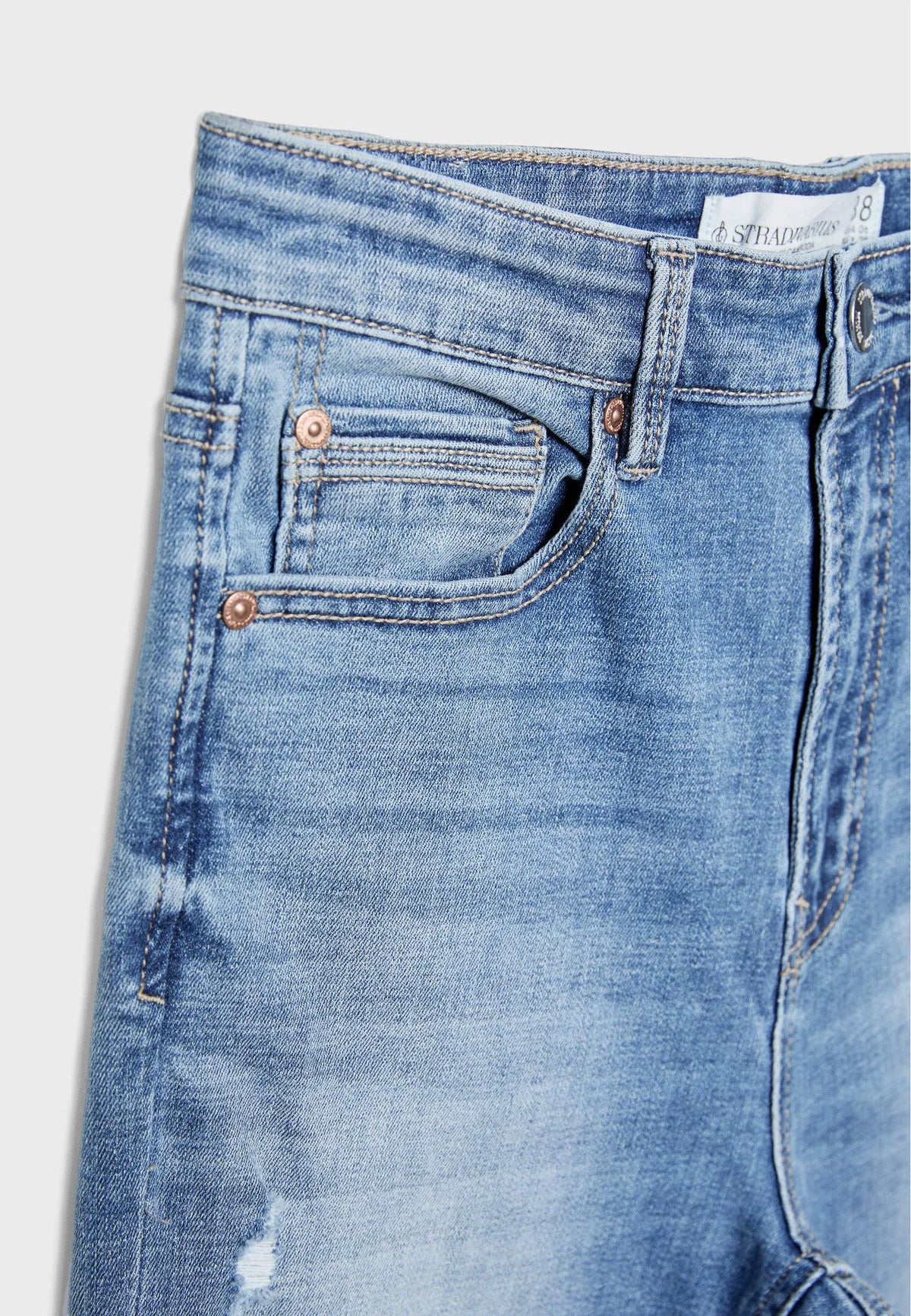 MEDIUM BLUE DENIM