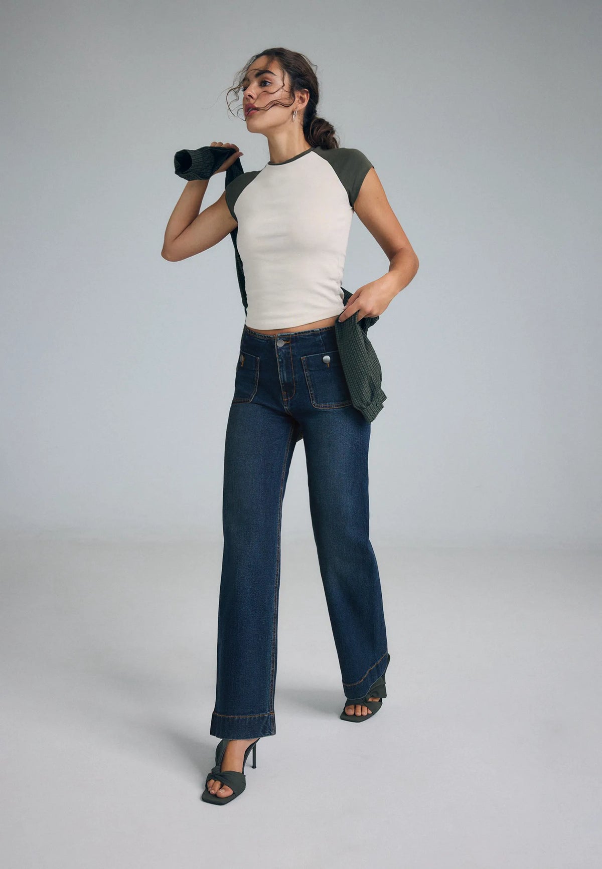 LIGHT GREY DENIM WASH