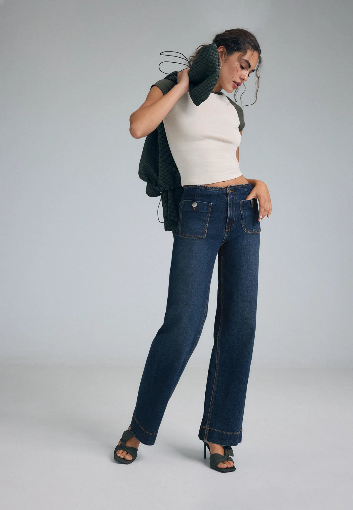 LIGHT GREY DENIM WASH