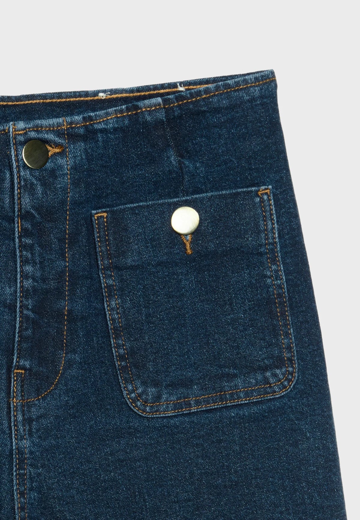 MEDIUM BLUE DENIM