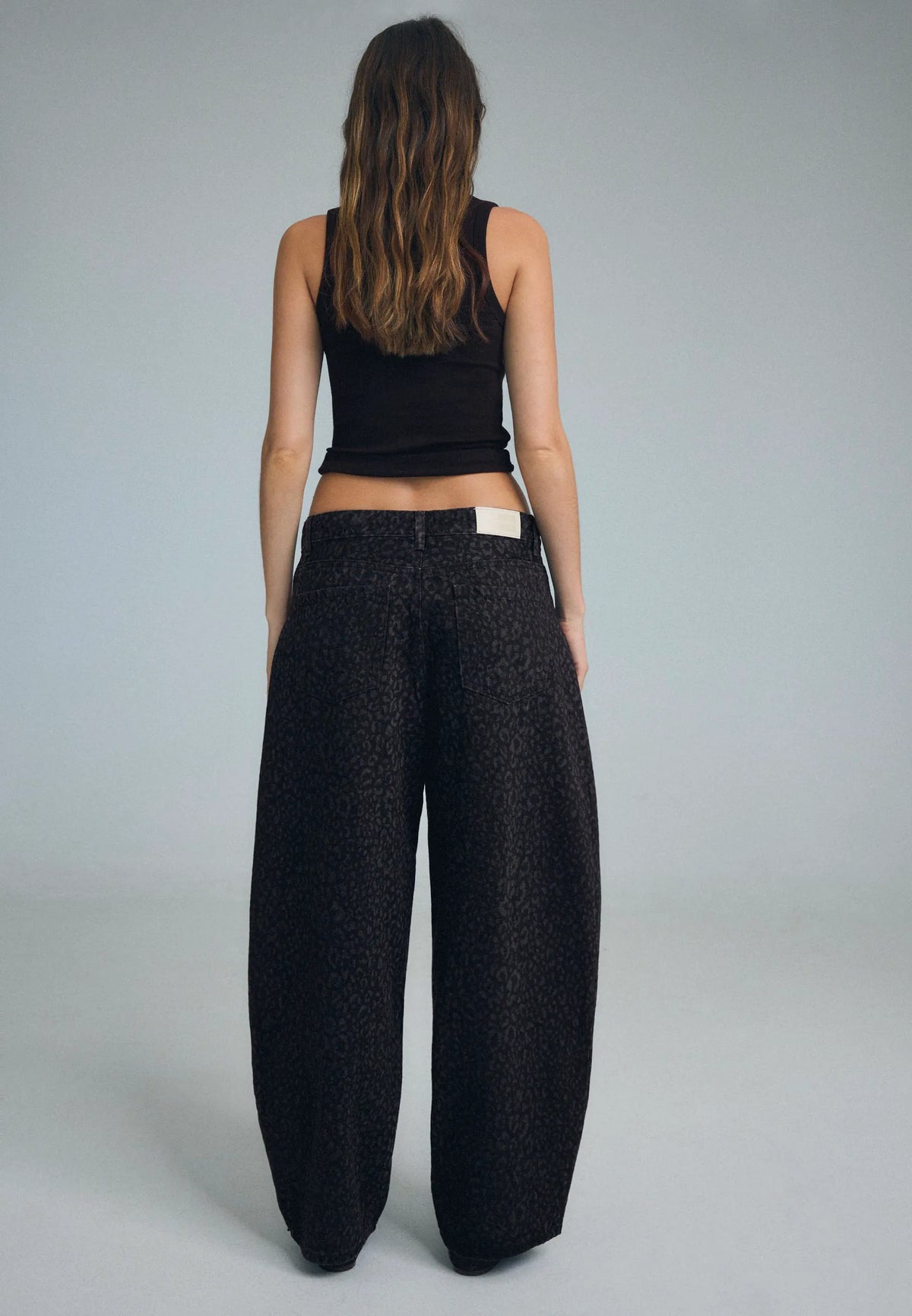 BLACK DENIM WASH