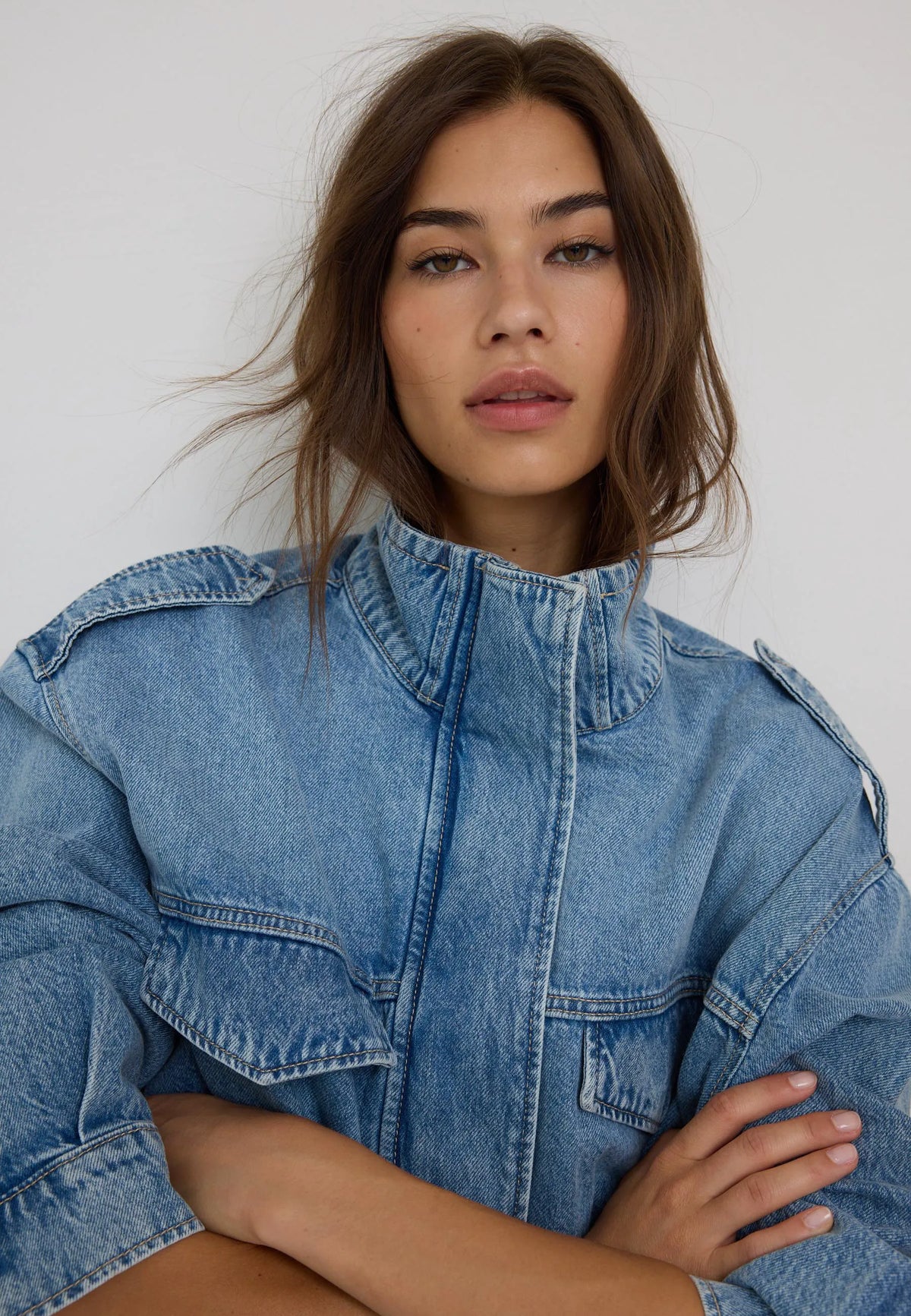 MEDIUM LIGHT BLUE DENIM