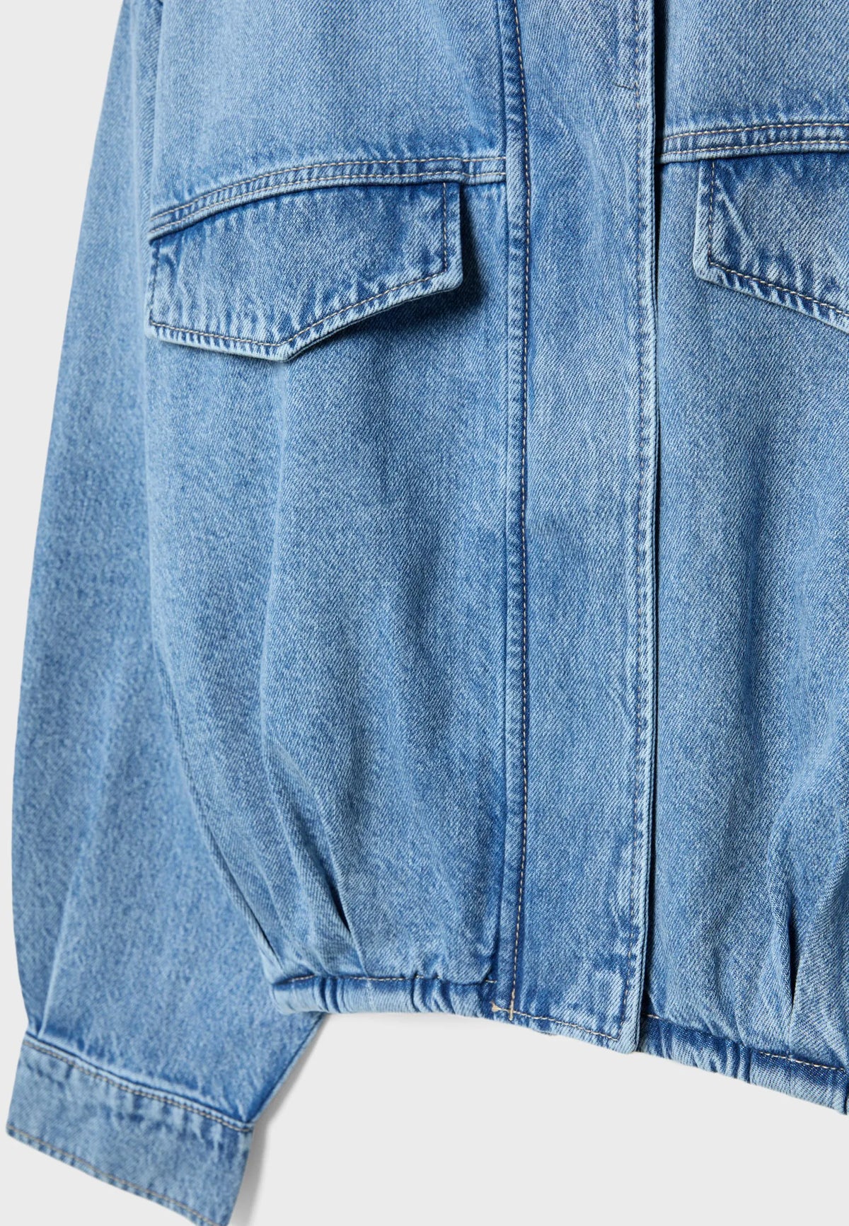 MEDIUM LIGHT BLUE DENIM