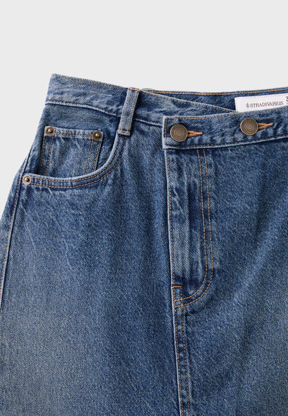 MEDIUM BLUE DENIM
