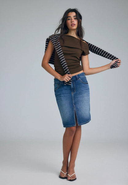 MEDIUM DENIM WASH