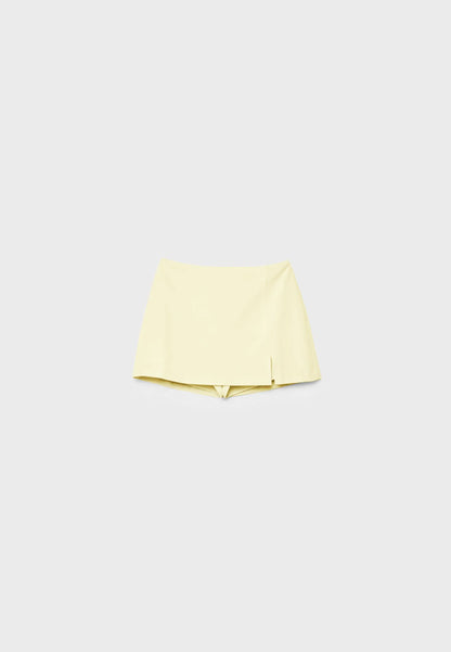 Pastel yellow