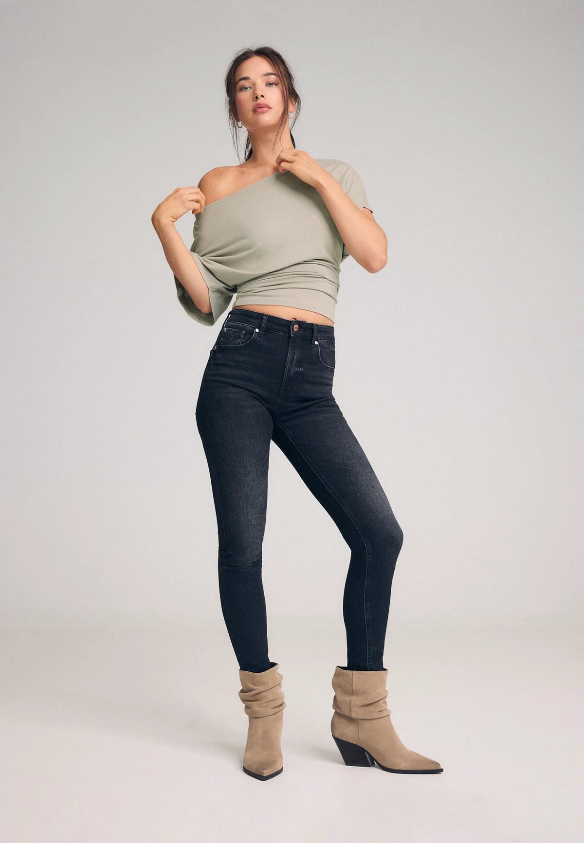 BLACK DENIM RINSE WASH