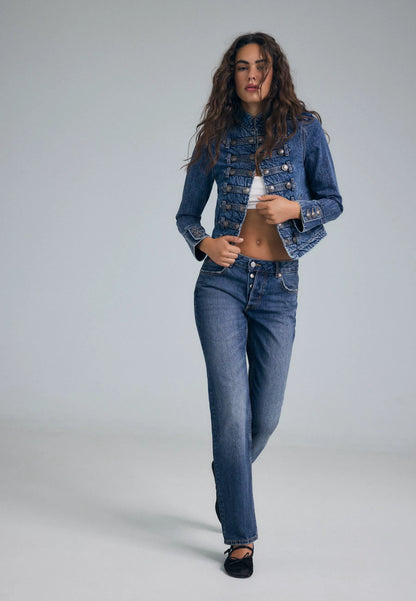 MEDIUM DENIM WASH