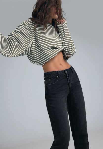 BLACK DENIM WASH