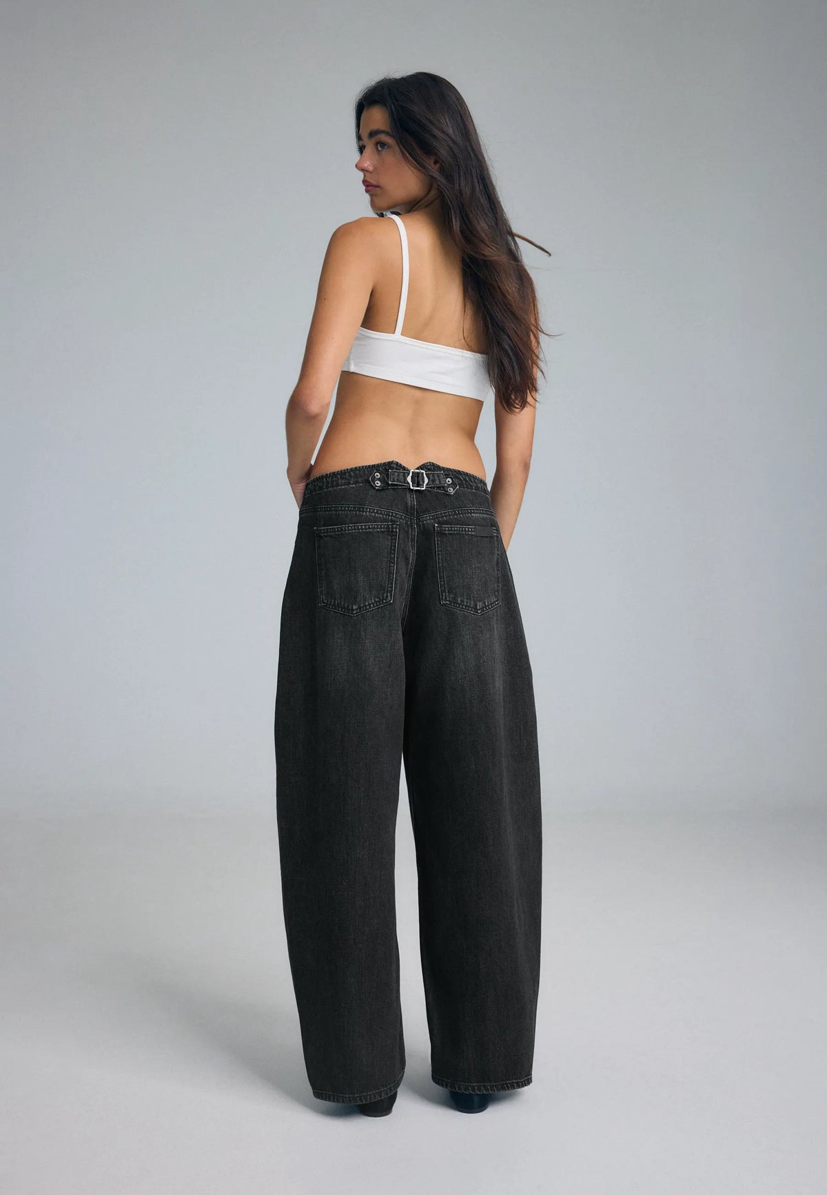 BLACK DENIM WASH