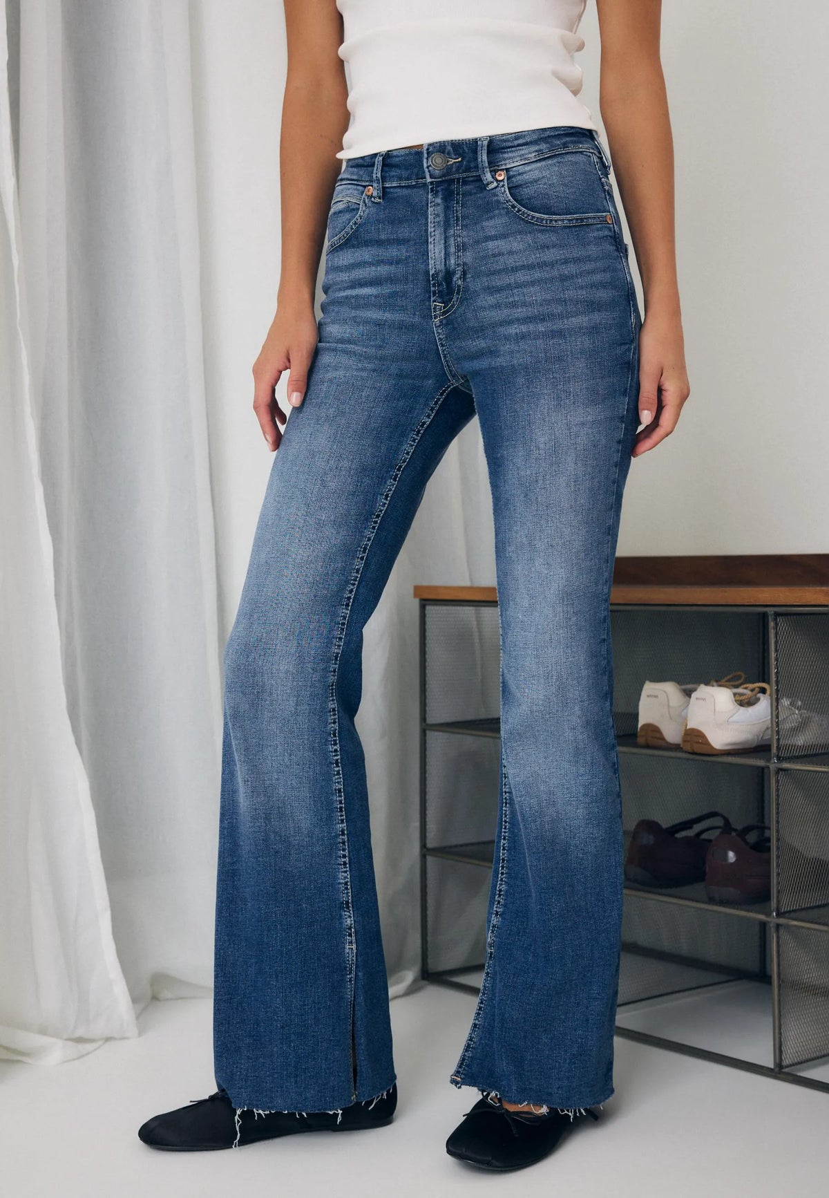MEDIUM LIGHT BLUE DENIM