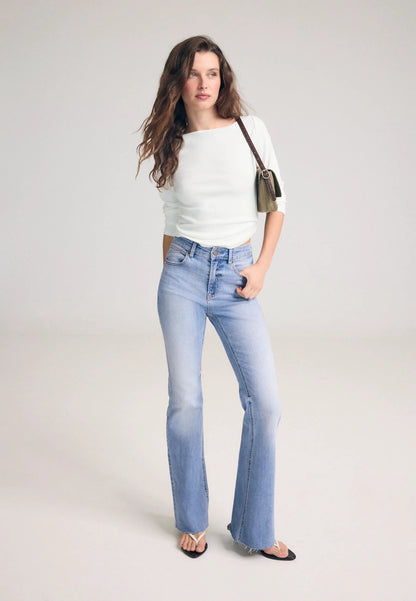MEDIUM LIGHT BLUE DENIM