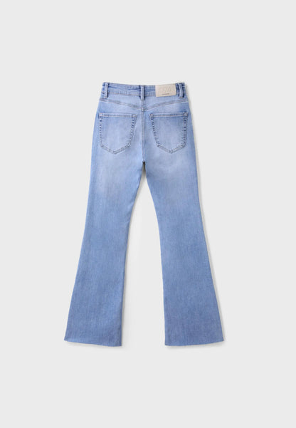 MEDIUM LIGHT BLUE DENIM