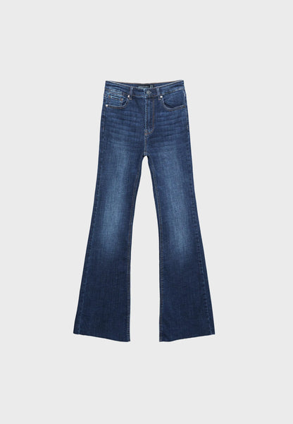 MEDIUM DENIM WASH
