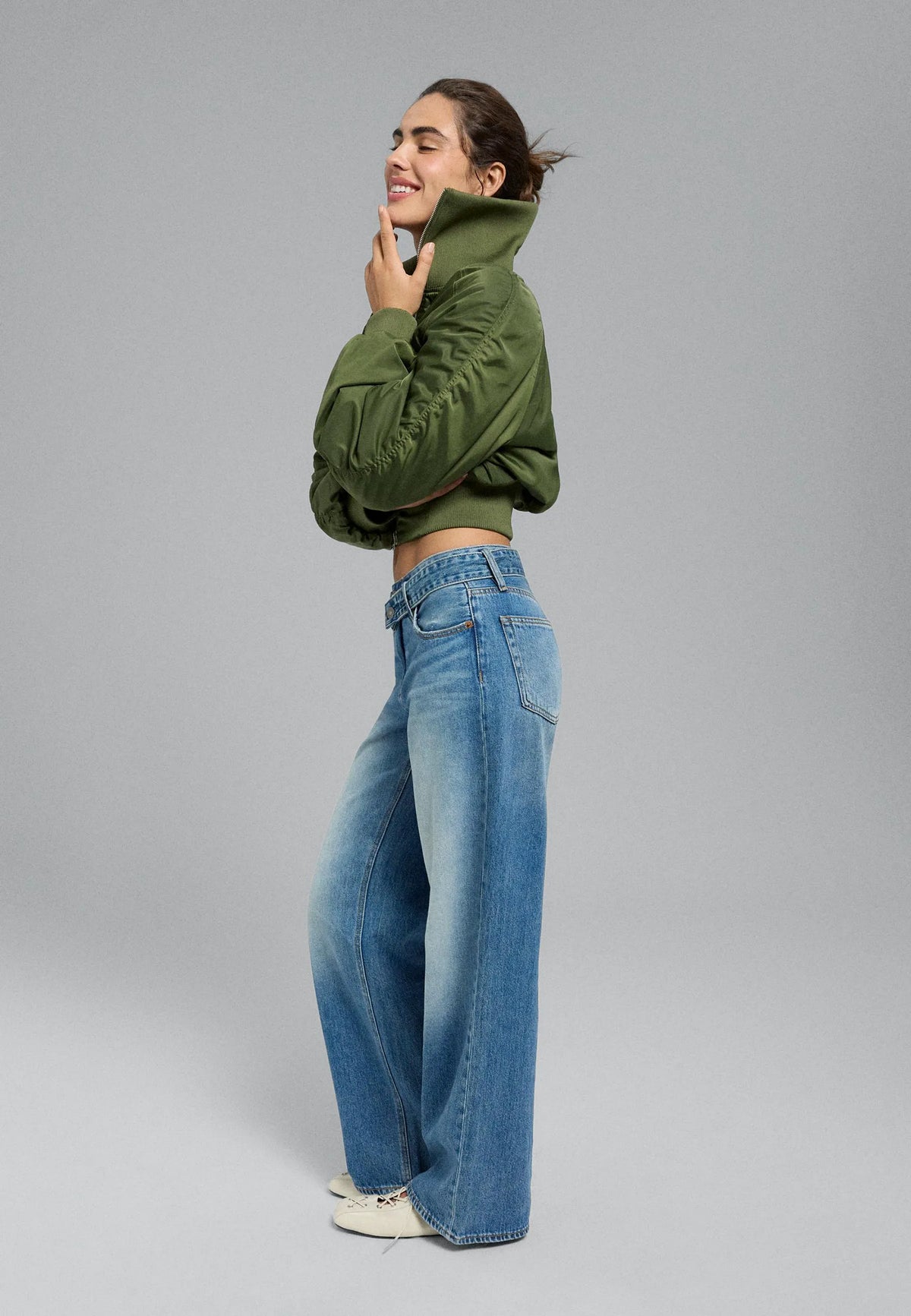 MEDIUM BLUE DENIM