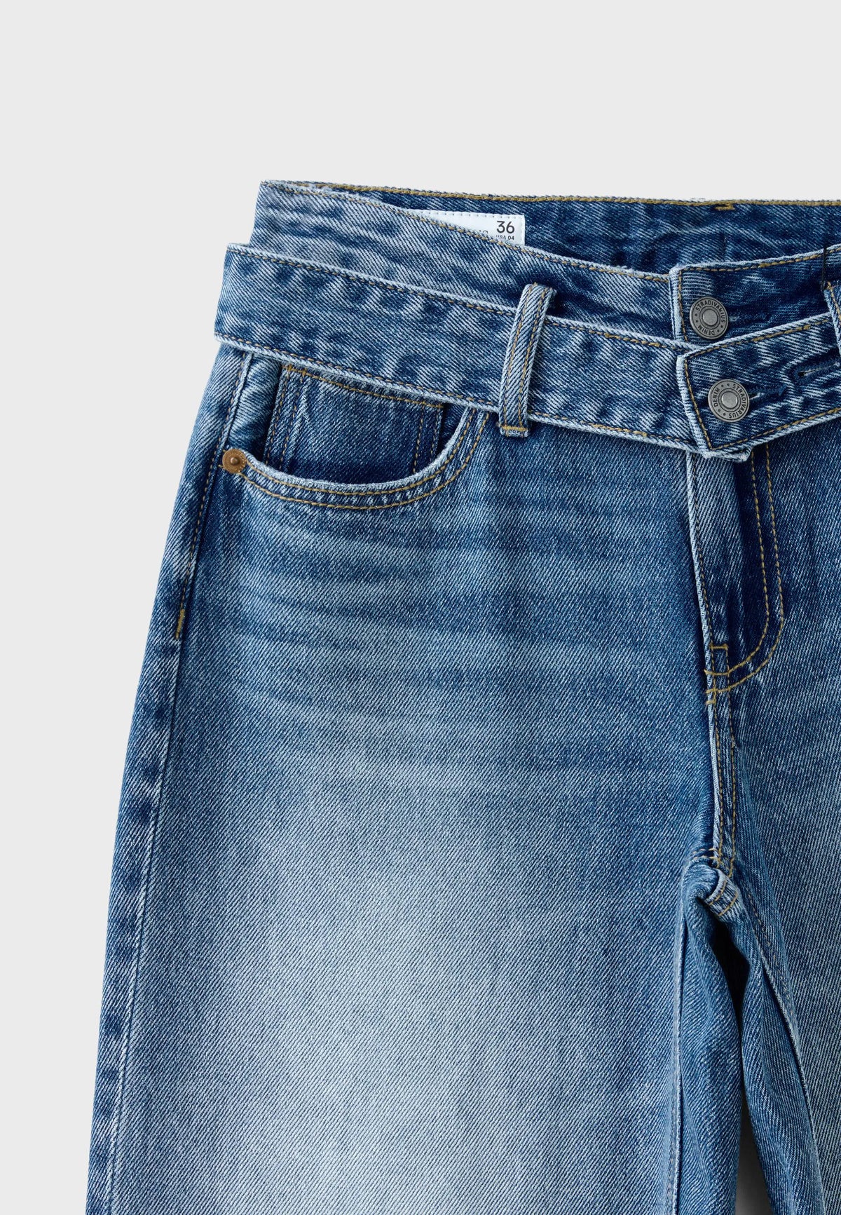 MEDIUM BLUE DENIM