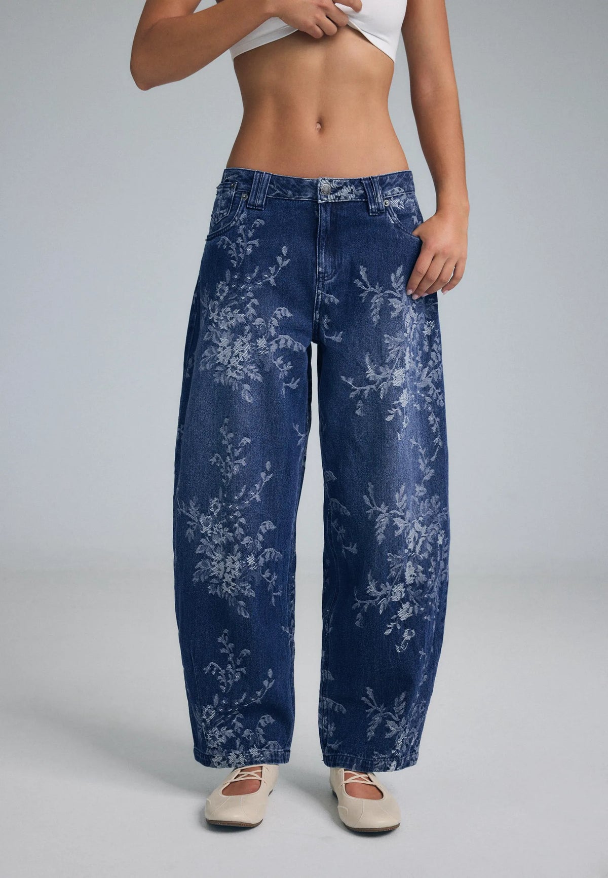 MEDIUM BLUE DENIM
